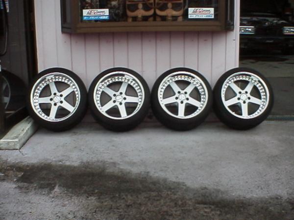 http://www.nissansilvia.com/forums/uploads/post-29-1115904496.jpg